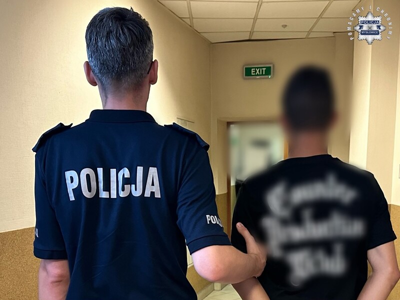 14 i 15 latek napadali na sklepy z nożami i żądali pieniędzy!