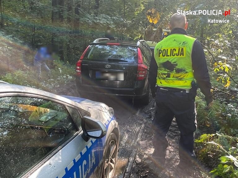 Pościg kierowcy na terenie Katowic i Mysłowic. 60-latek był nietrzeźwy!
