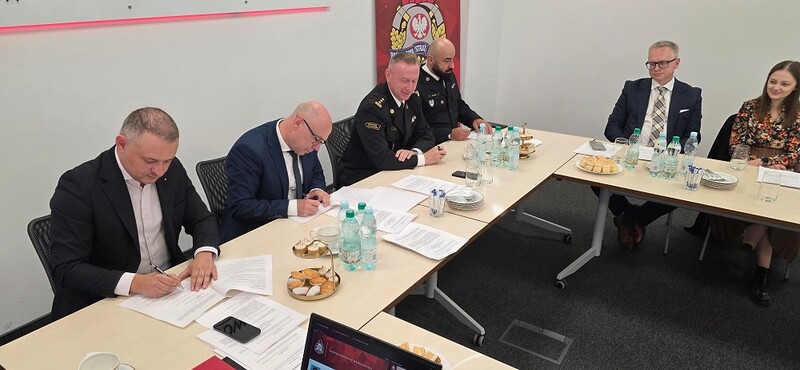 Uroczystość nadania sztandaru Komendzie Miejskiej PSP w Mysłowicach