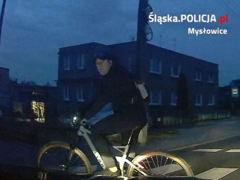 Zniszczył lusterko samochodu, teraz szuka go policja. Opublikowano wizerunek sprawcy
