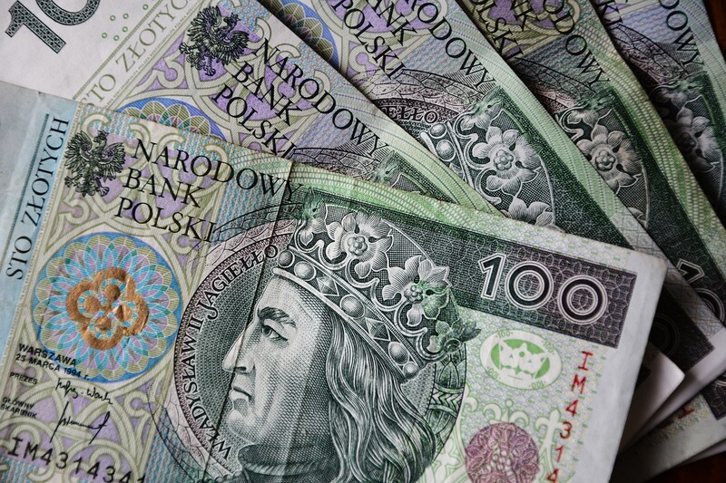 ZUS: 135 tys. wniosków o 800 plus złożyli rodzice i opiekunowie w Śląskim